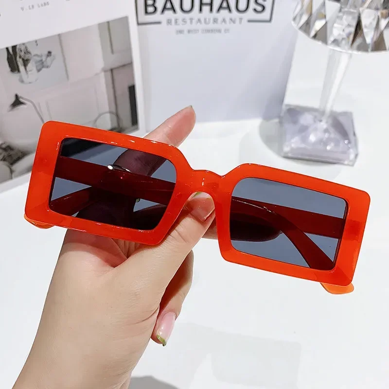 新作レディース・小ぶりフレームのサングラス。女性向けのファッ - Sunglasses Uv400 のレビューと価格