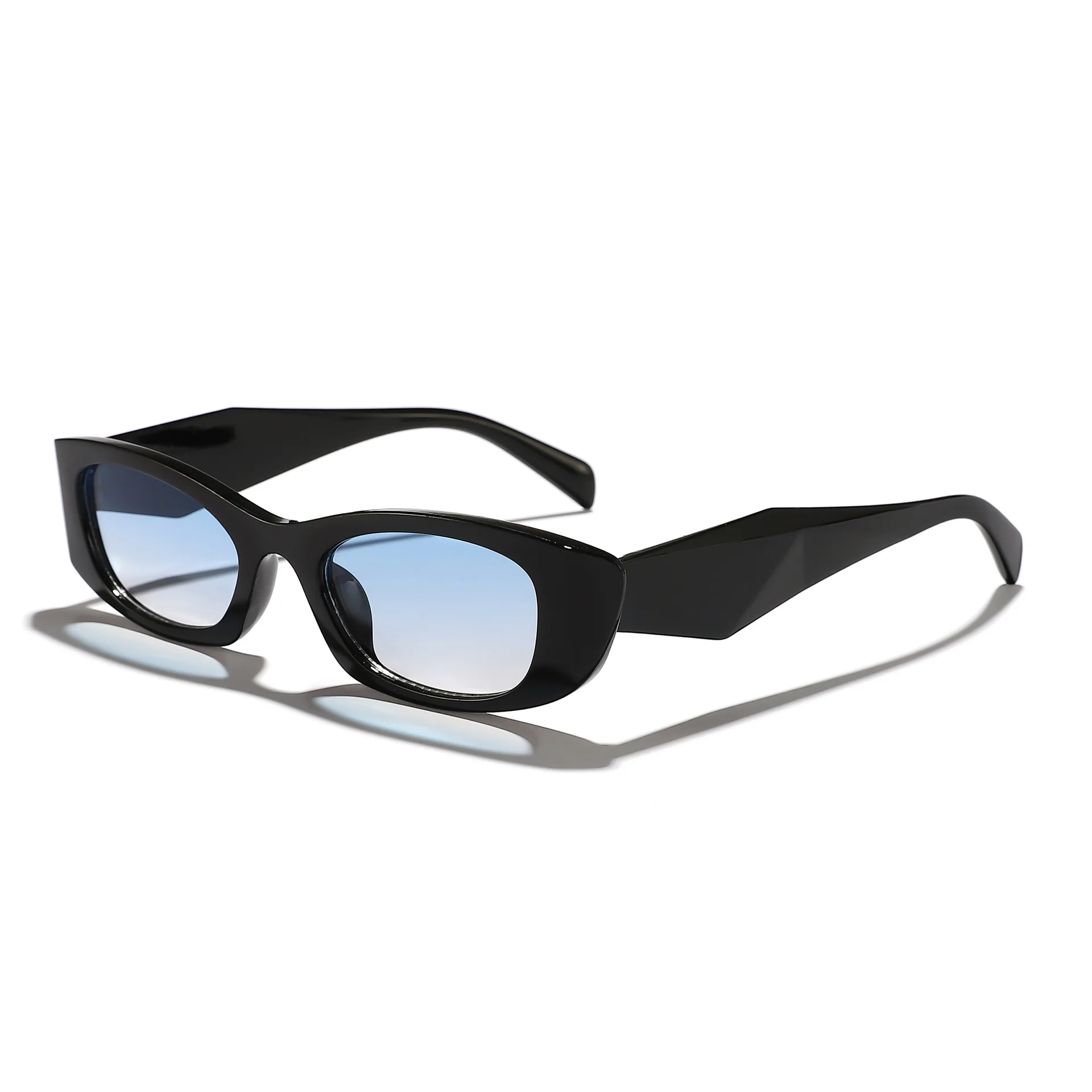 ヴィンテージ風の小さめスクエア型サングラス。男女兼用。レトロ - Designer Sunglasses のレビューと価格