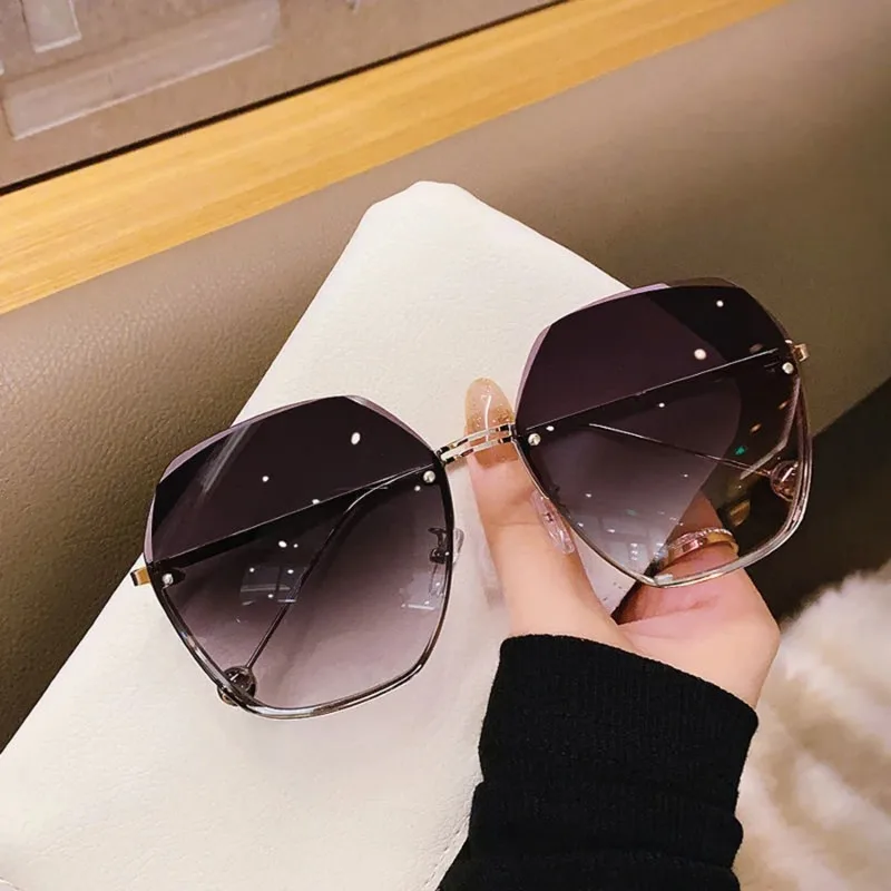 ブランドデザイン、ファッション、新しい多角形メタルサングラス - Sunglasses Uv400 のレビューと価格